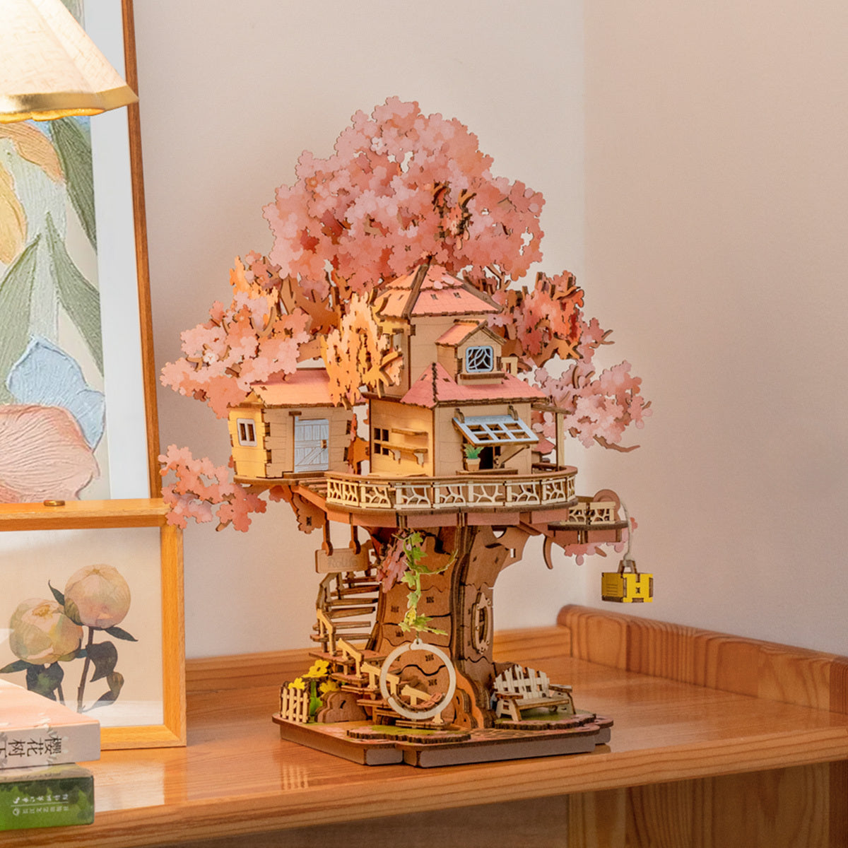 3D Kirschblüten-Baumhaus Holzpuzzle – 535 Teile DIY Set